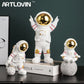 Estatueta de Astronauta na Lua - Estatueta Resina